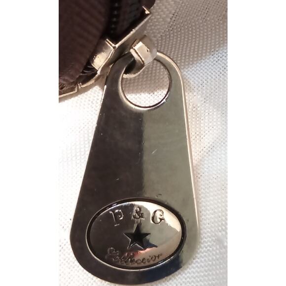 P & G Collection Brown Western Wristlet Wallet w/ Studded Heart Design - Picture 8 of 9